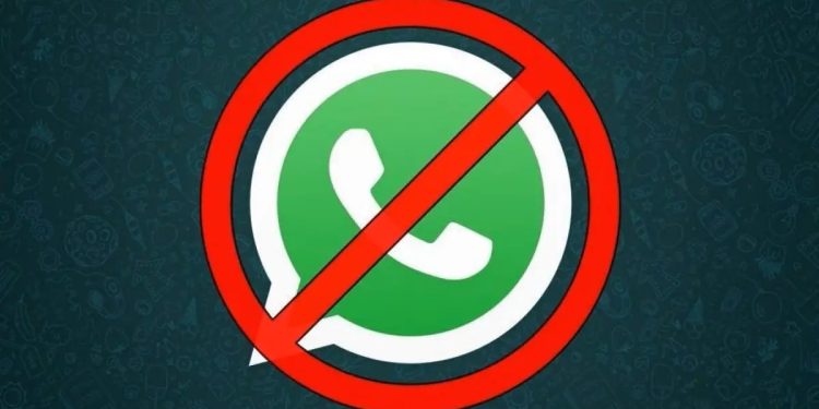 Stop syncing on PC and tablet: WhatsApp isolates confidential chats on smartphones Stop syncing on PC and tablet: WhatsApp isolates confidential chats on smartphones